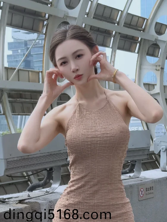 冰块一颗一颗往下体塞肚子
